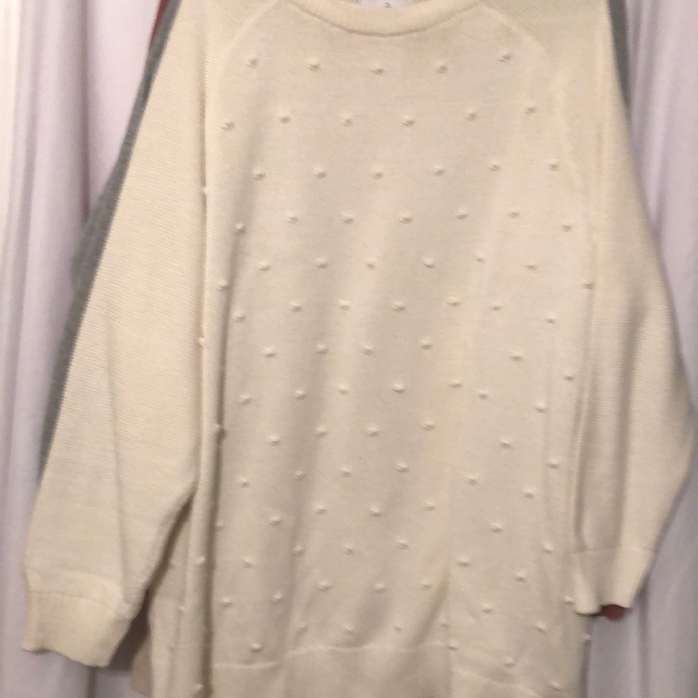 Winter White Old Navy Sweater